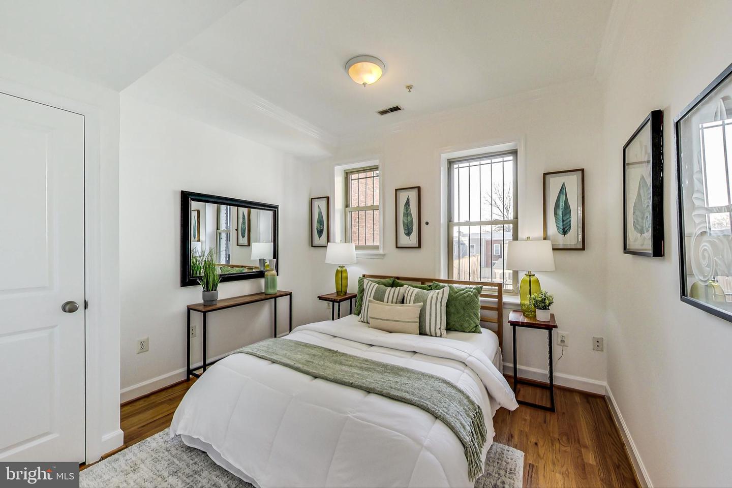 430 Irving STREET NW Unit: 101
