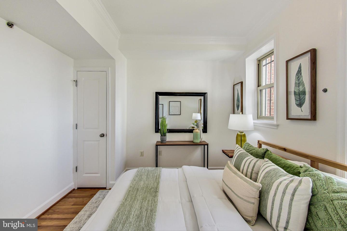 430 Irving STREET NW Unit: 101