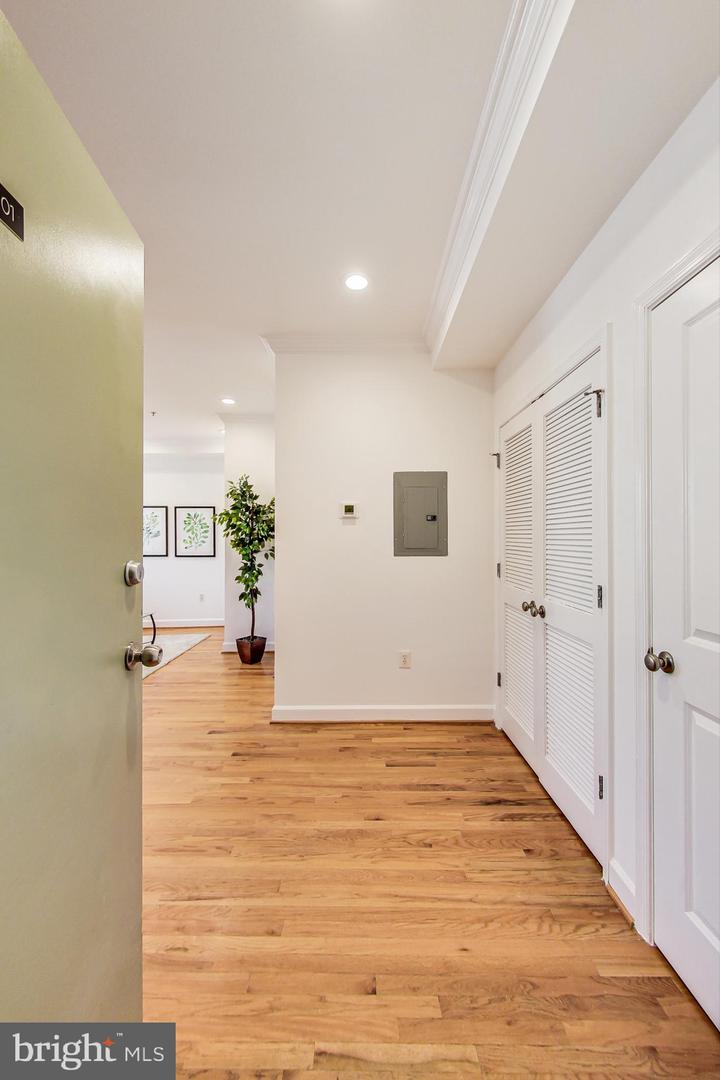 430 Irving STREET NW Unit: 101