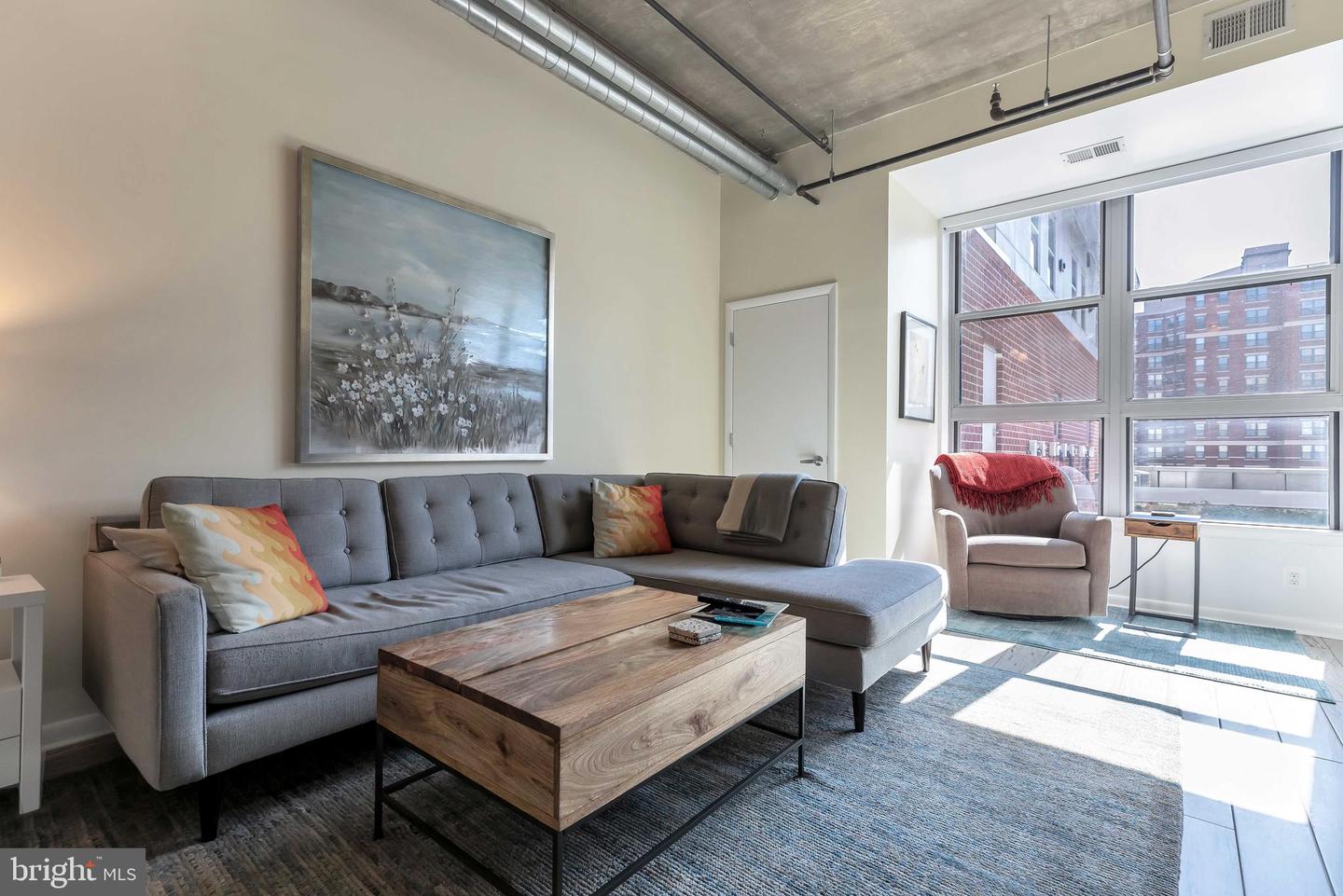1300 N STREET NW Unit: 214
