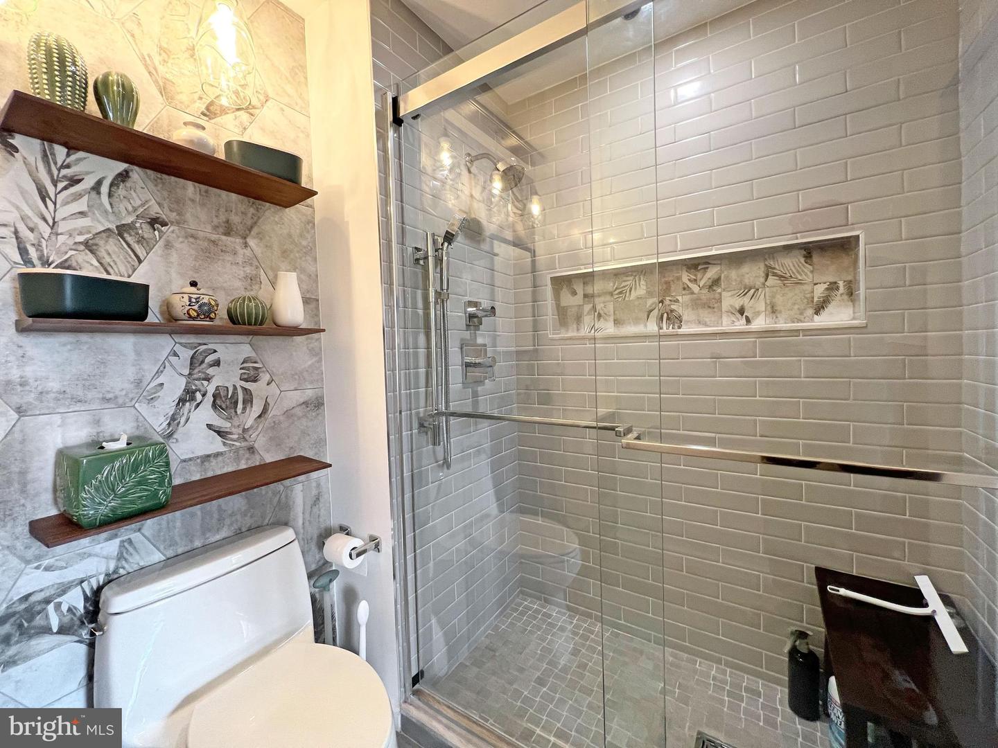 1308 Clifton STREET NW Unit: 200