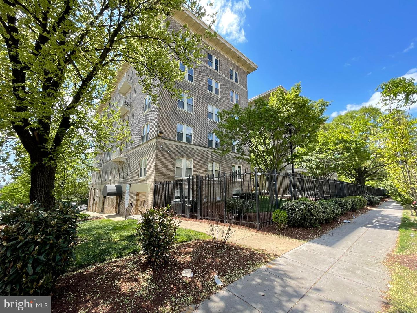1308 Clifton STREET NW Unit: 200