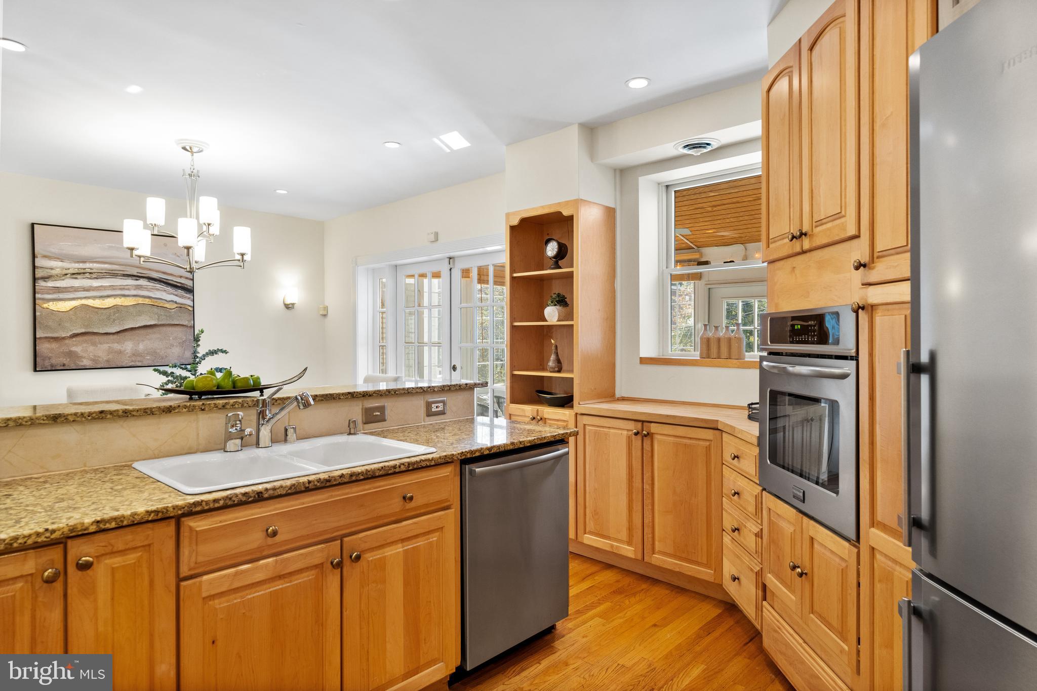 4428 Greenwich PARKWAY NW