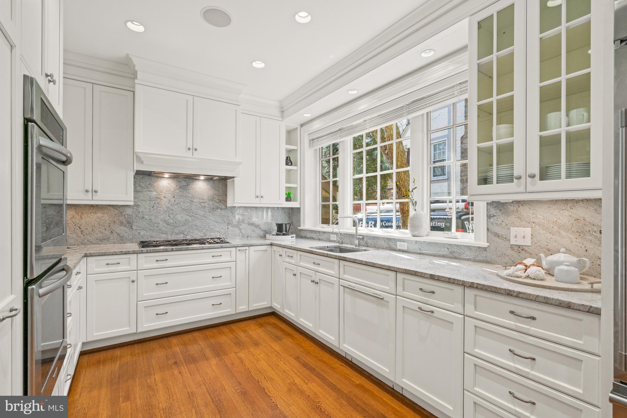 2757 Brandywine St NW