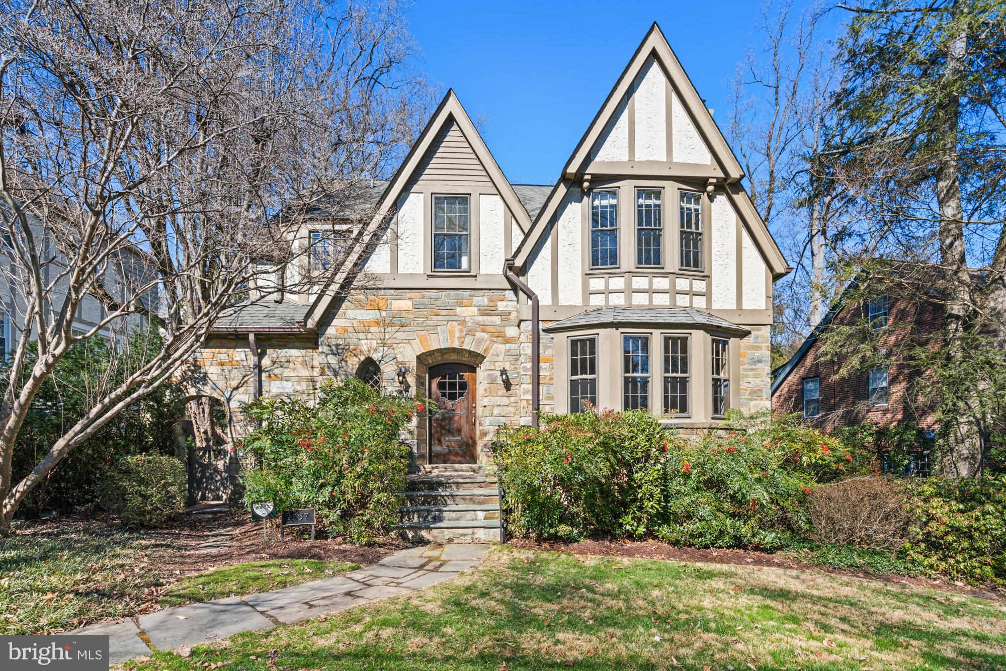 2757 Brandywine St NW