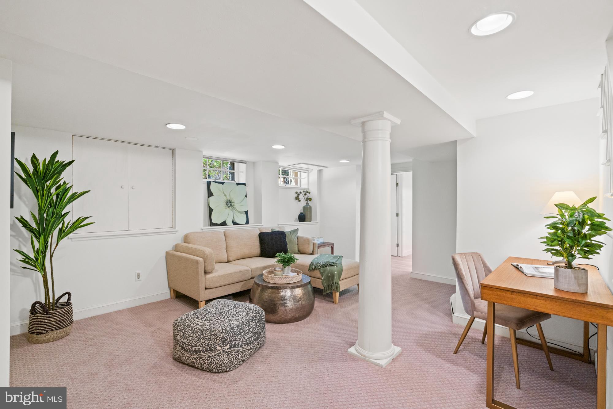 2757 Brandywine St NW