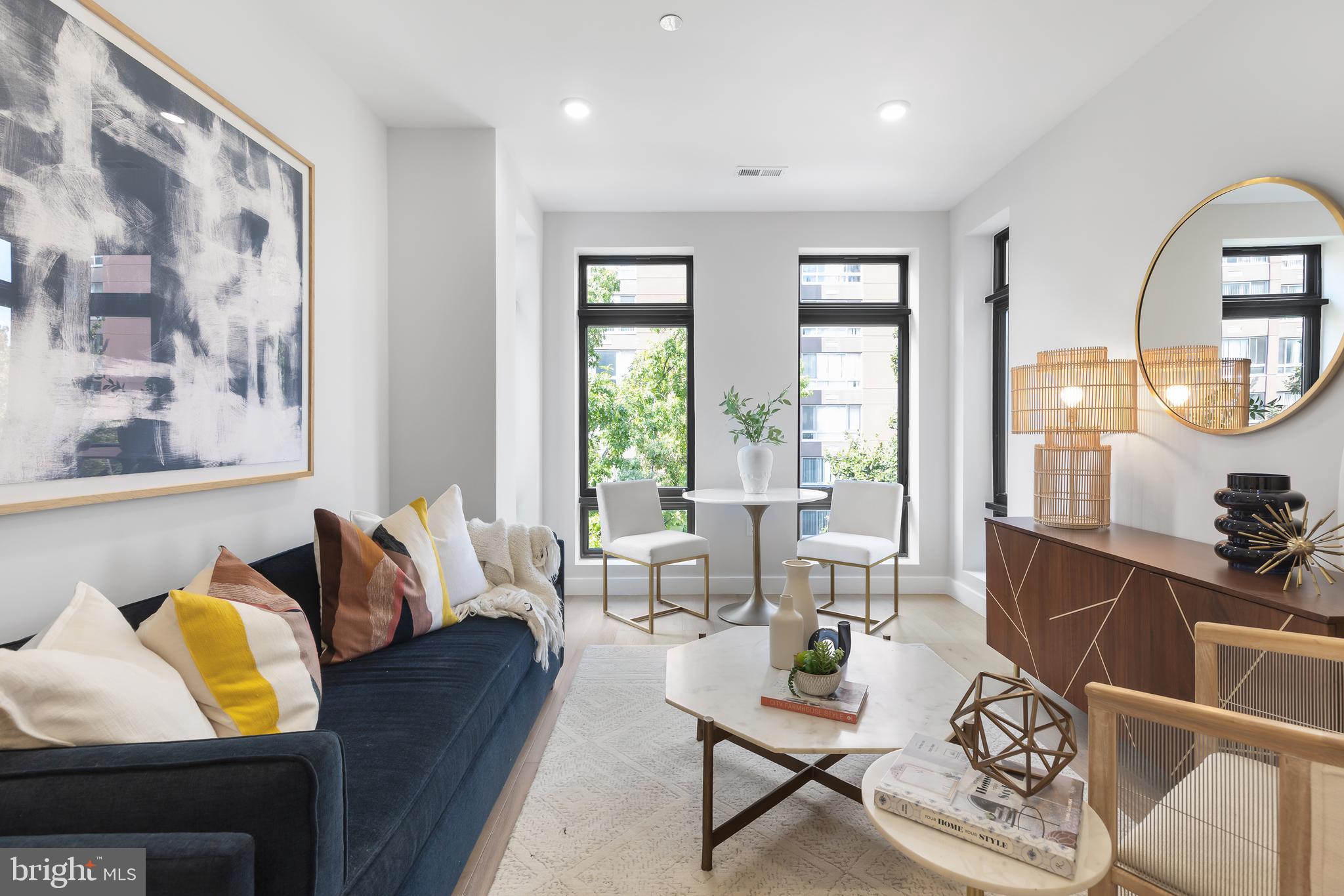 1208 M St NW #31