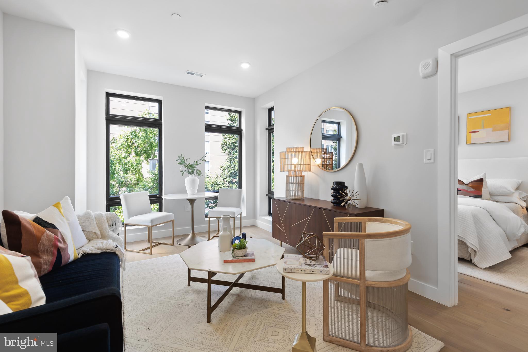 1208 M St NW #31
