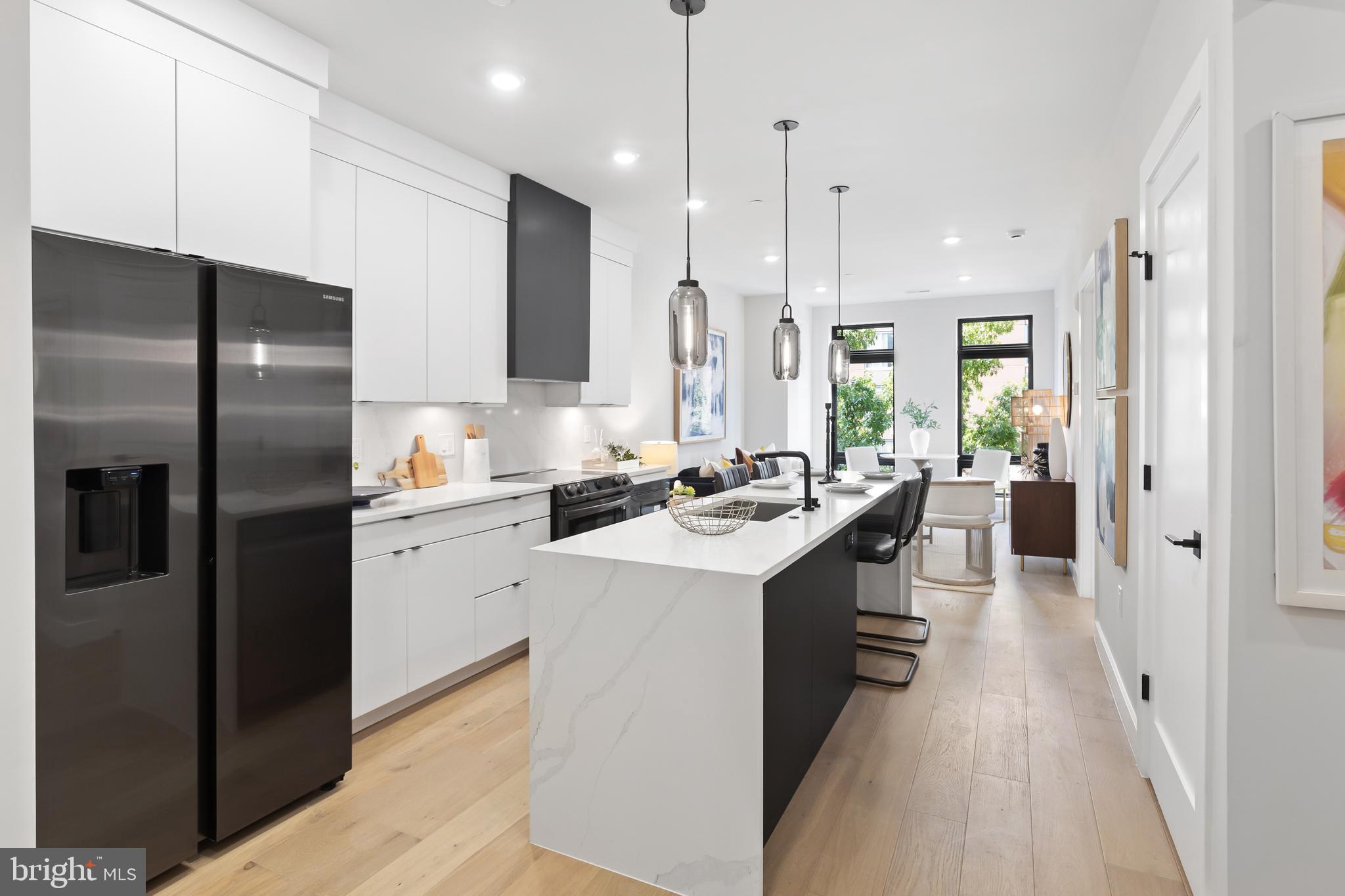 1208 M St NW #31