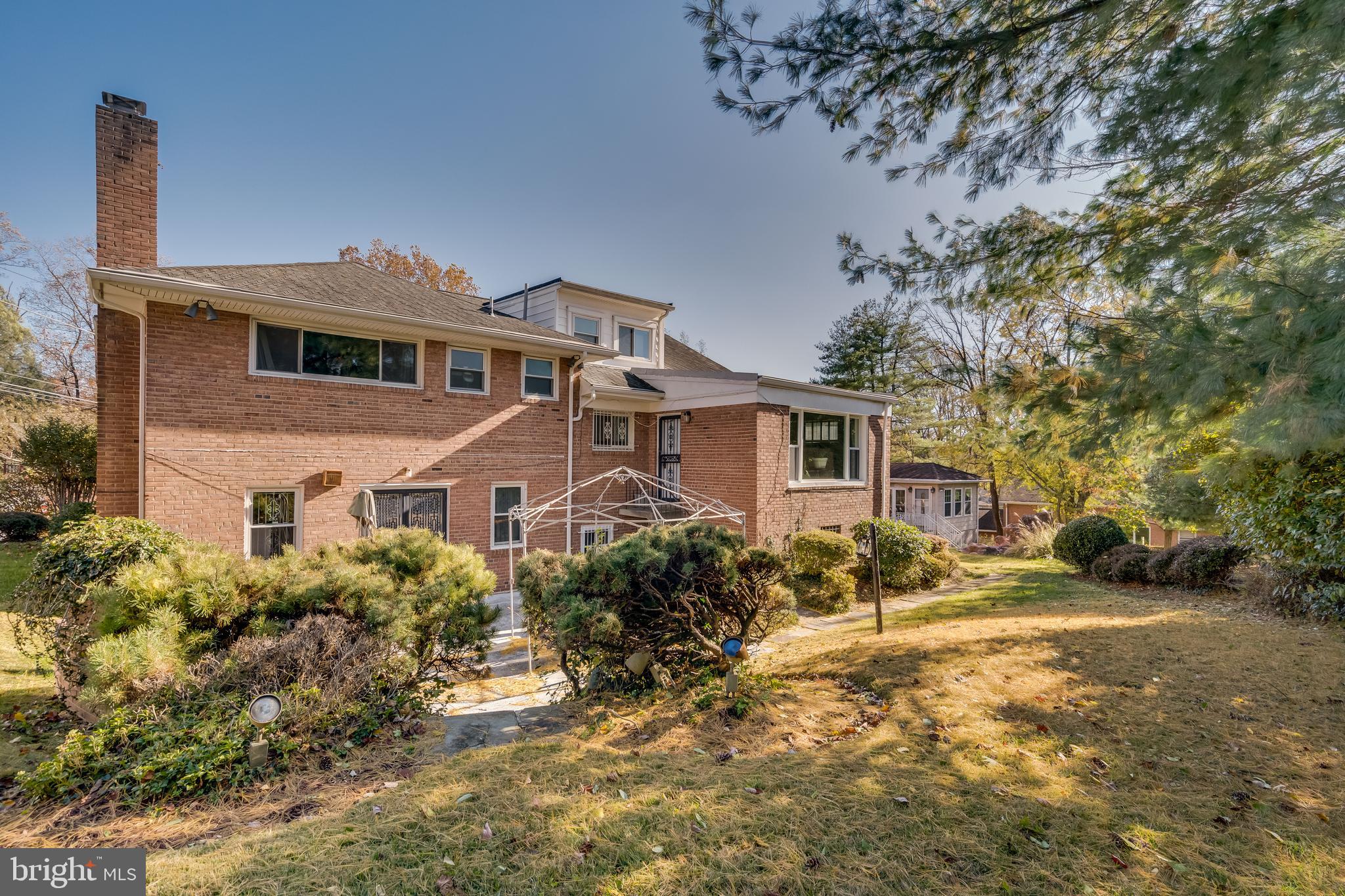 1781 SYCAMORE STREET NW