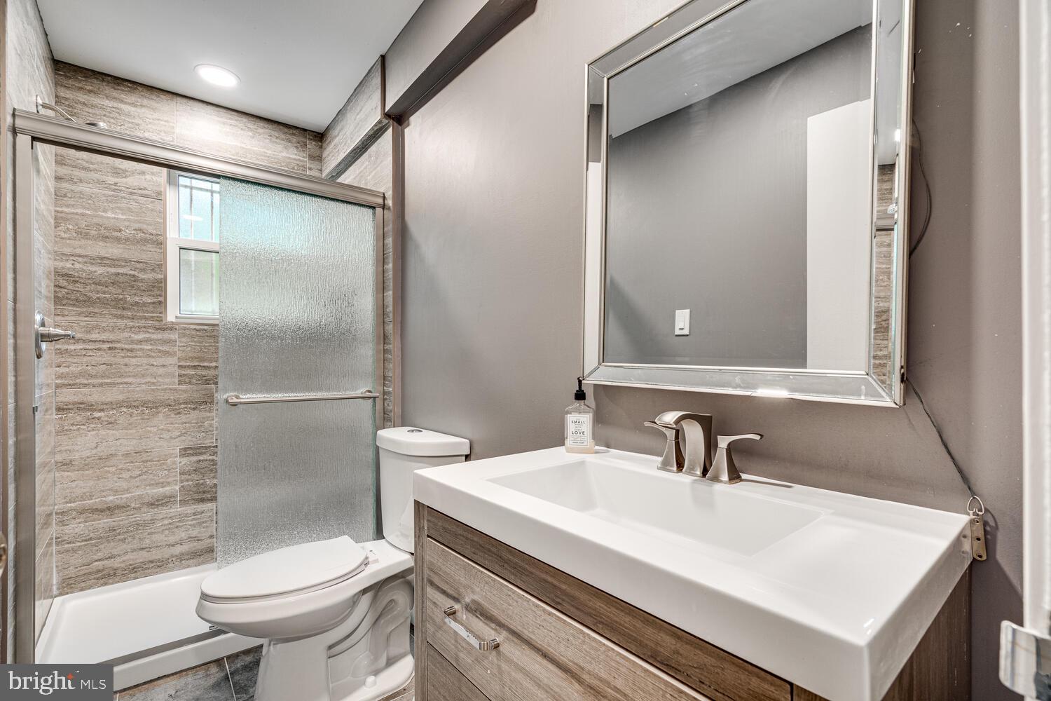 1781 SYCAMORE STREET NW