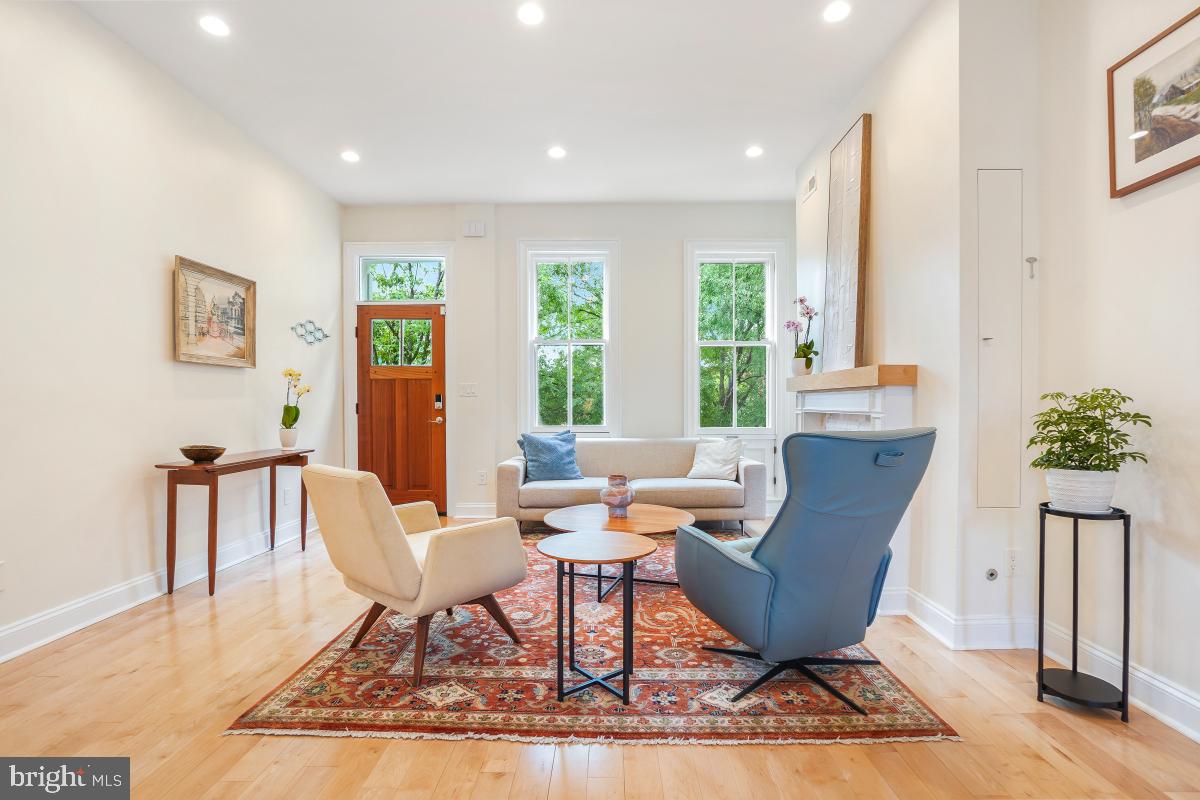 1809 12TH STREET NW