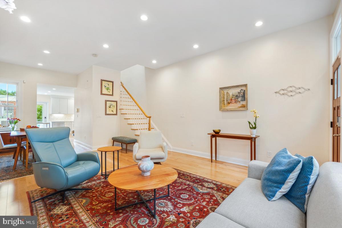 1809 12TH STREET NW