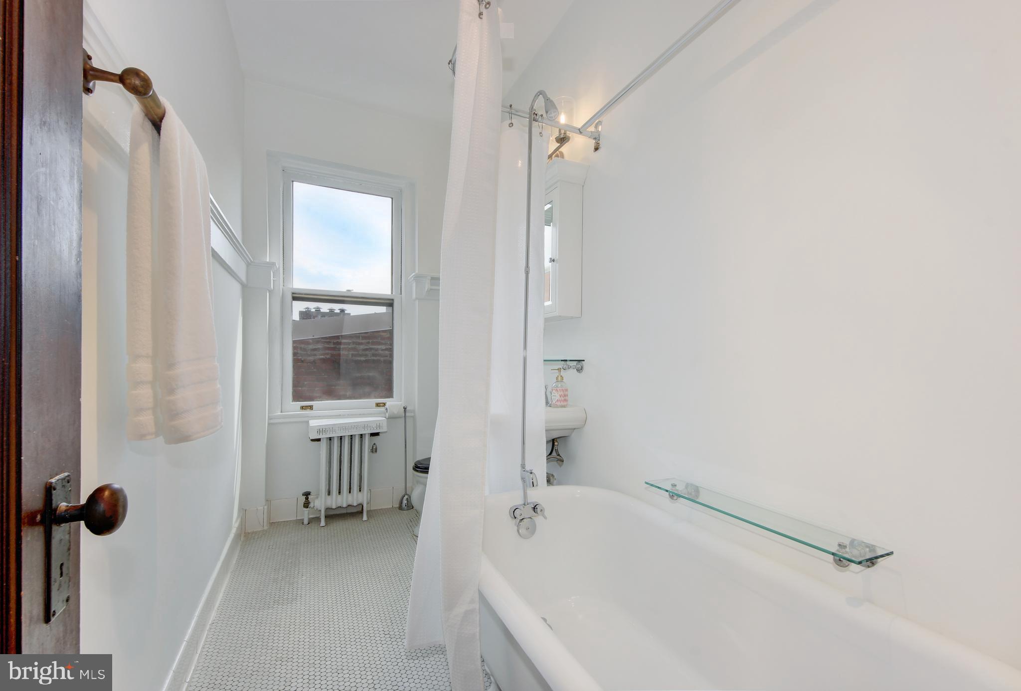 1725 17TH STREET NW 416