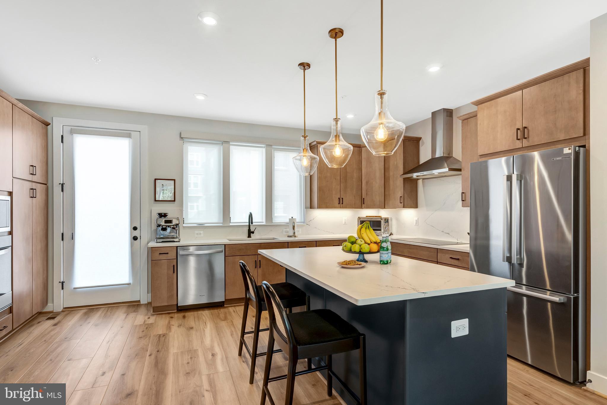 406 BROOKLAND GROVE DRIVE NE