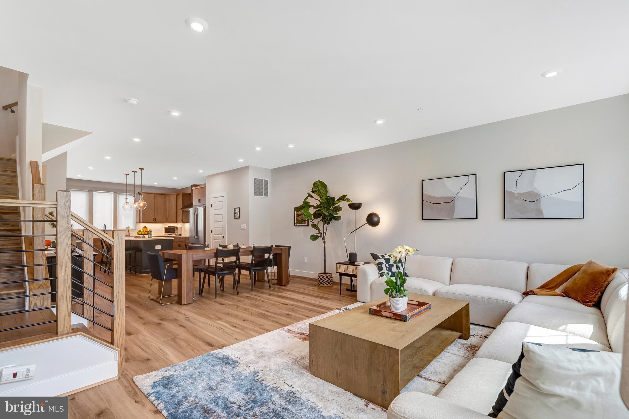 406 BROOKLAND GROVE DRIVE NE