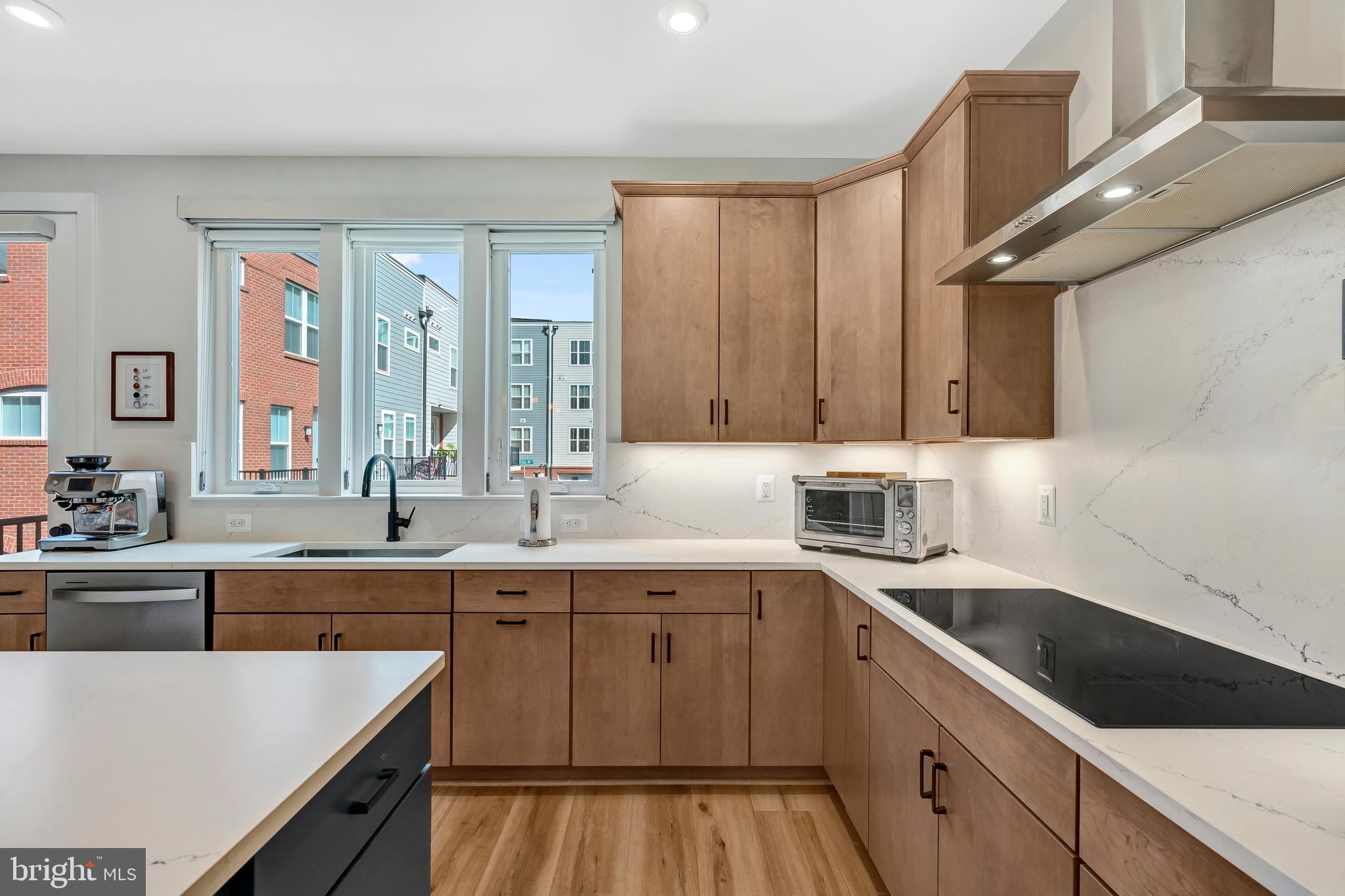 406 BROOKLAND GROVE DRIVE NE