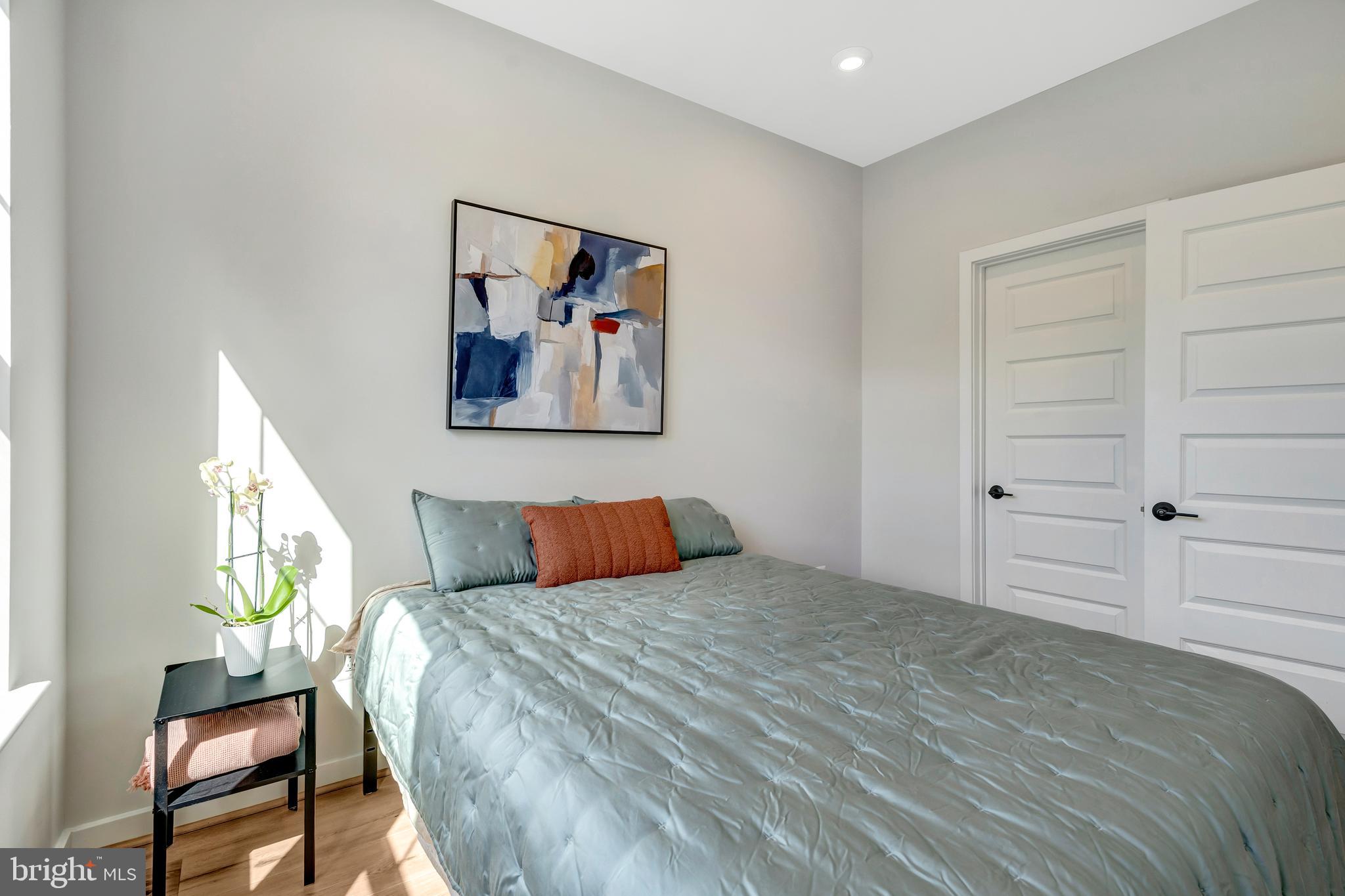 406 BROOKLAND GROVE DRIVE NE