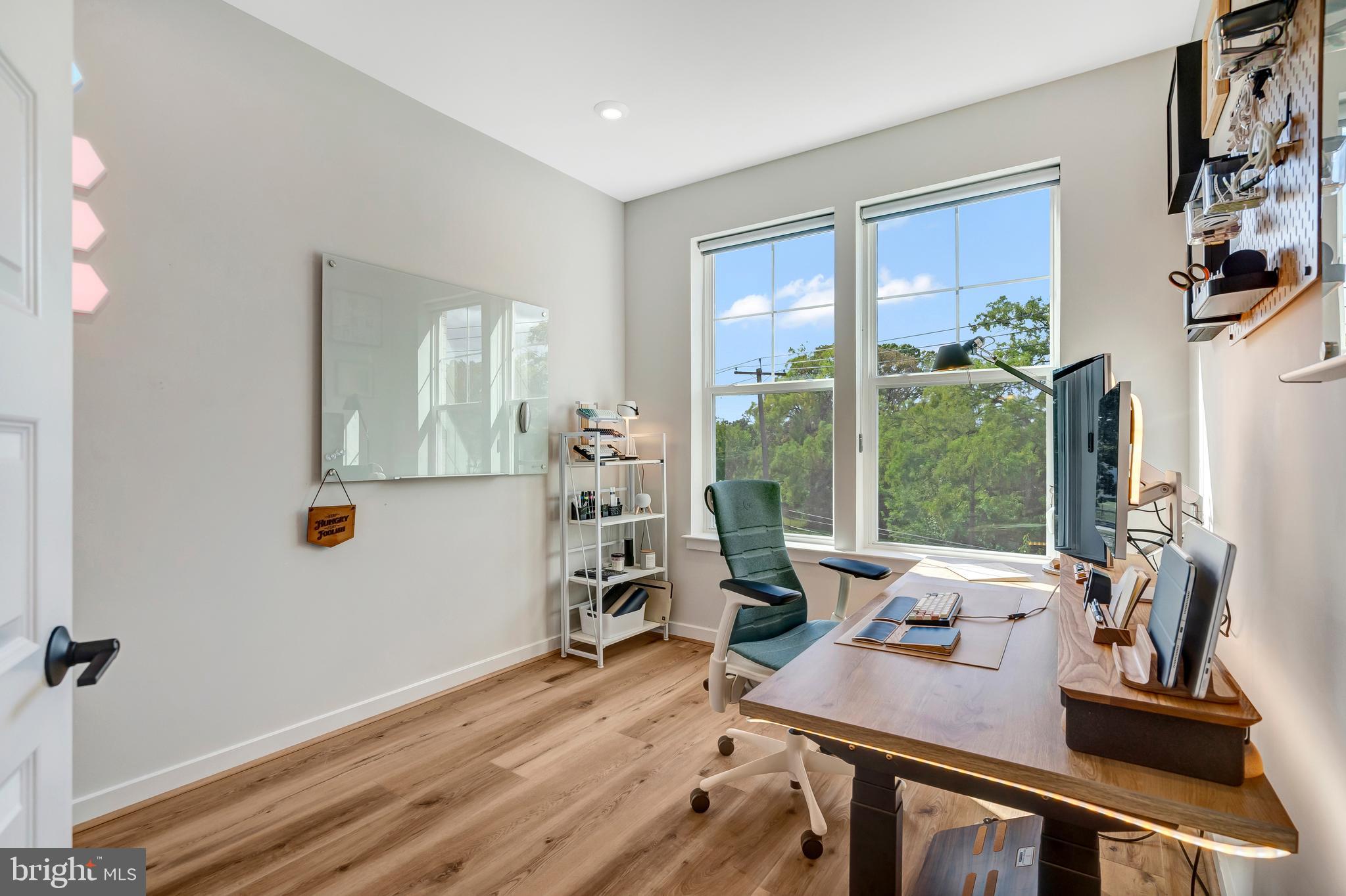 406 BROOKLAND GROVE DRIVE NE