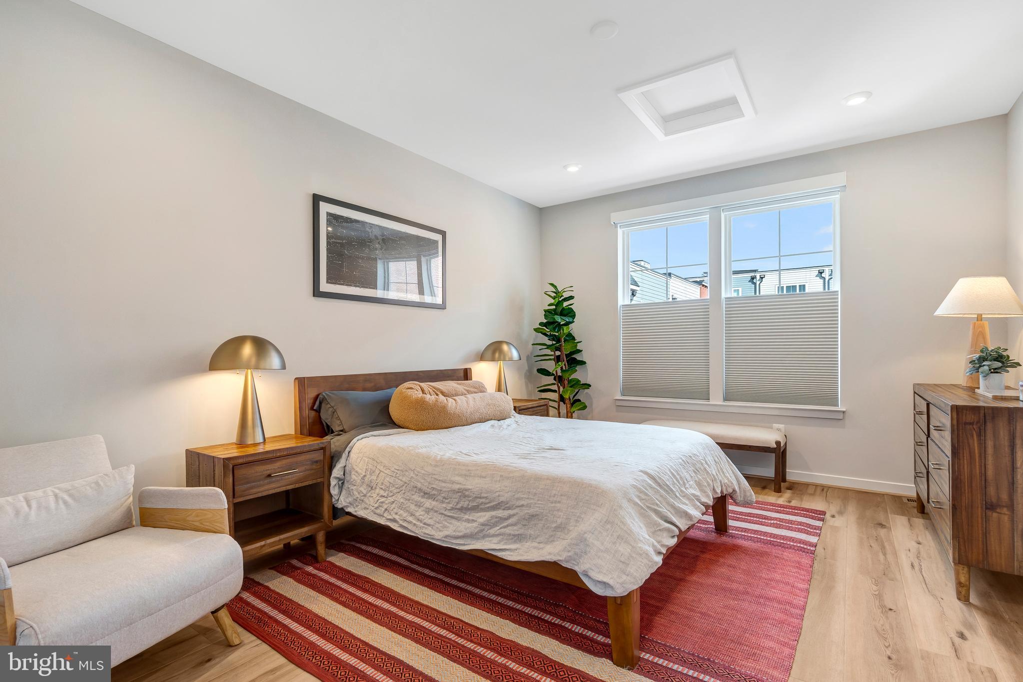 406 BROOKLAND GROVE DRIVE NE