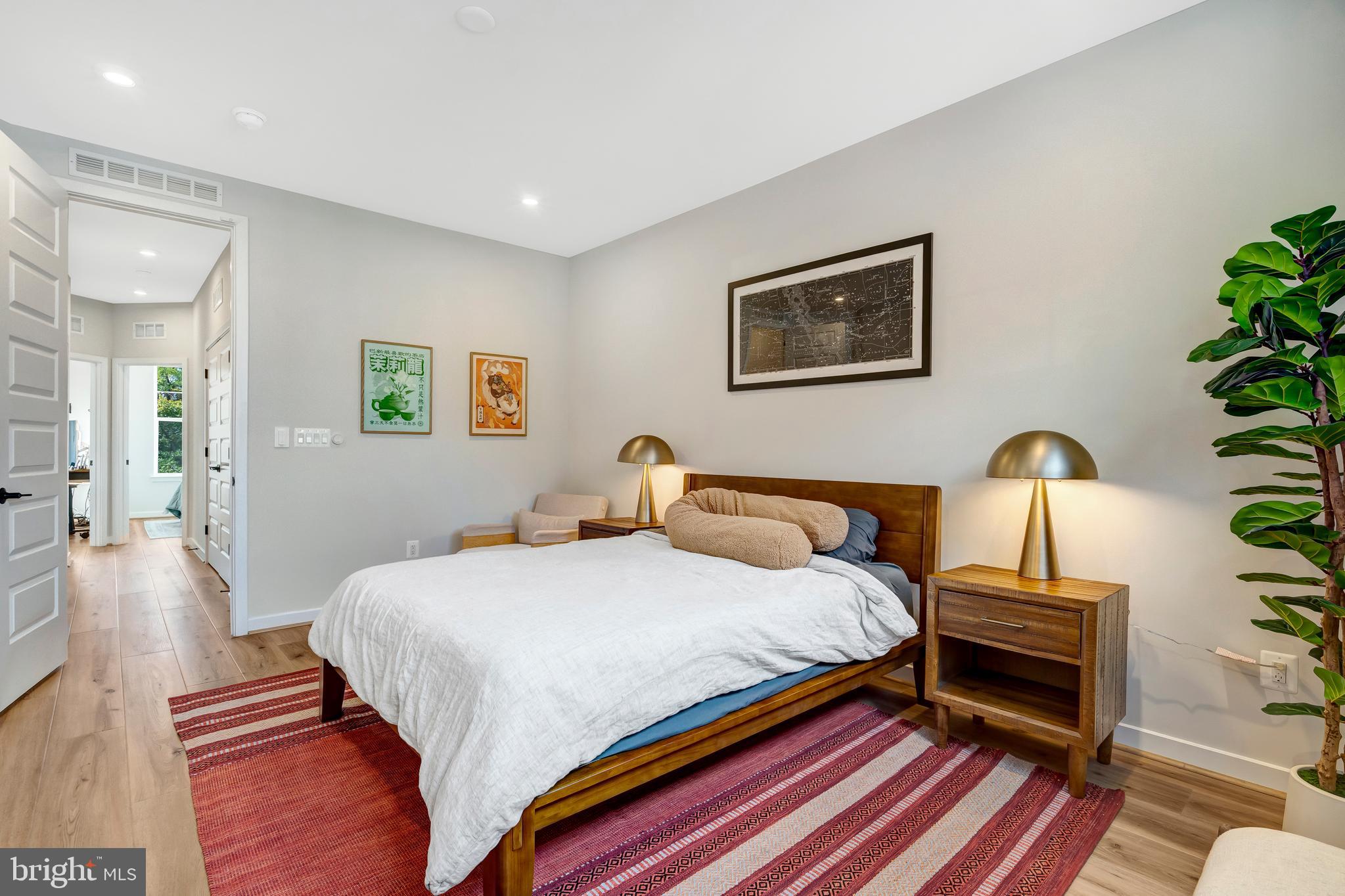 406 BROOKLAND GROVE DRIVE NE