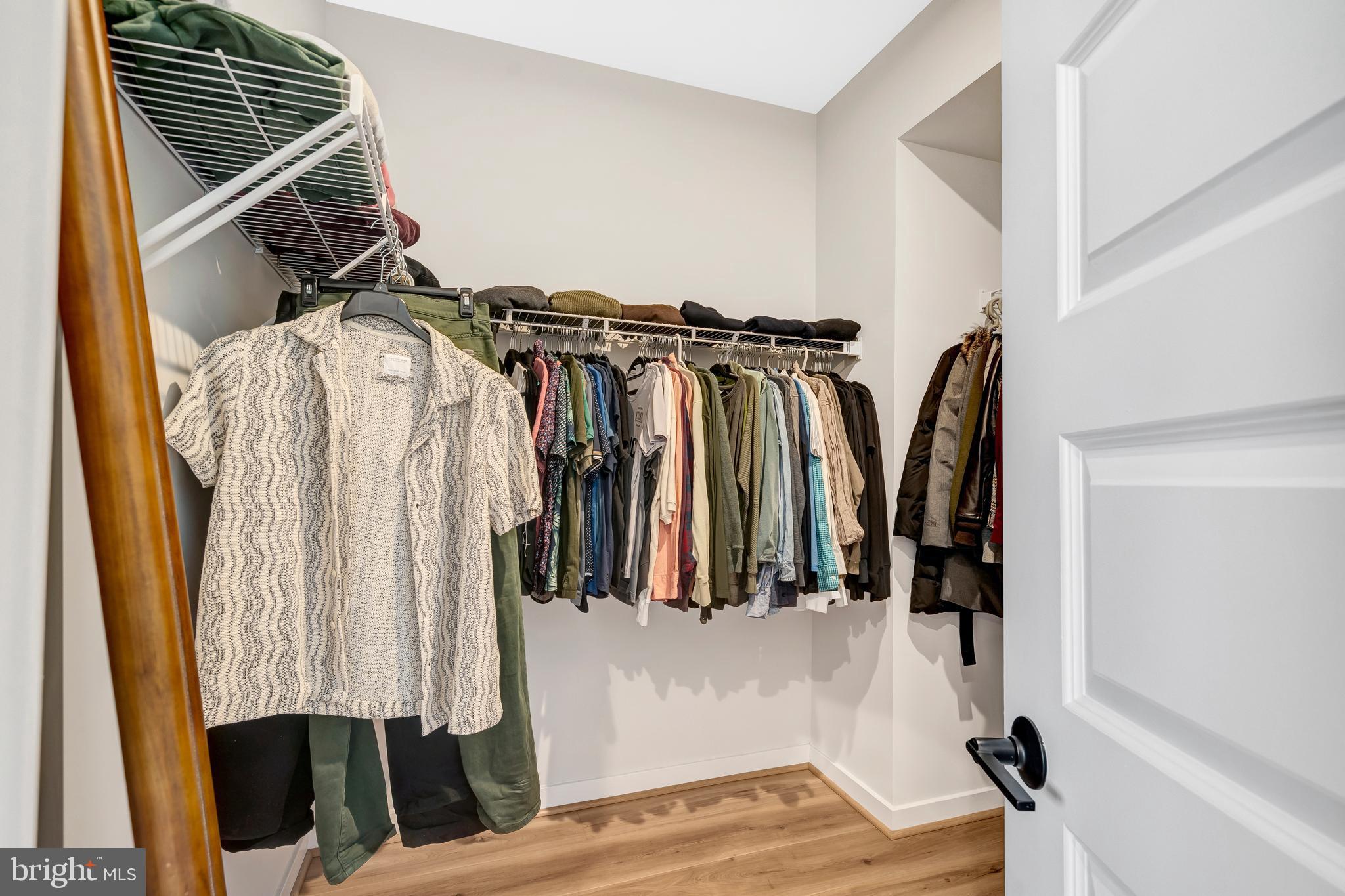 406 BROOKLAND GROVE DRIVE NE