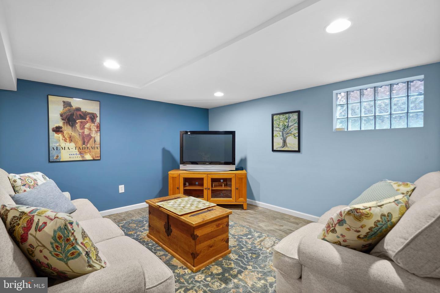 400 Lanark WAY