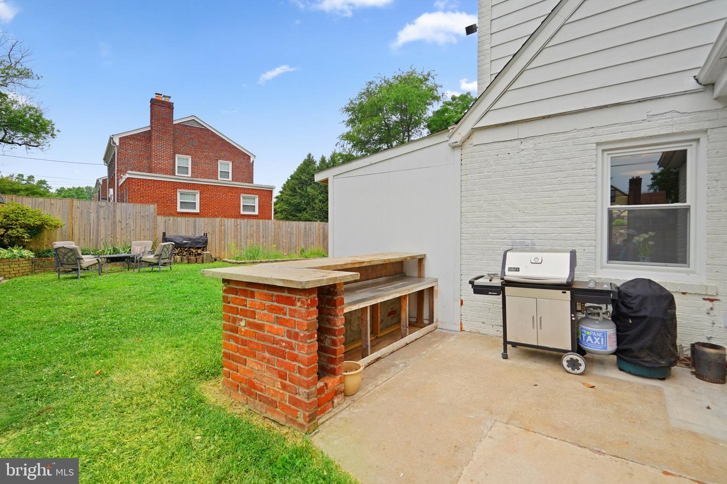 400 Lanark WAY