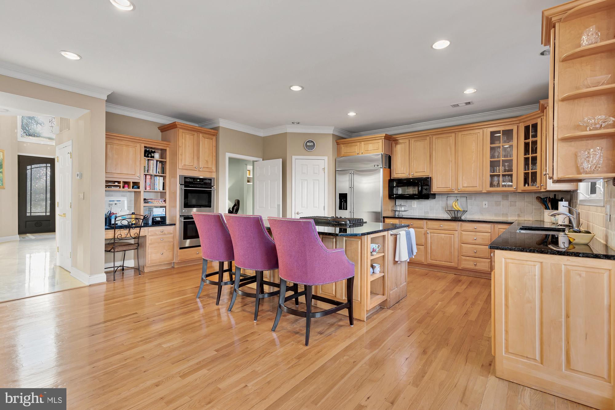 9504 Hemswell Pl