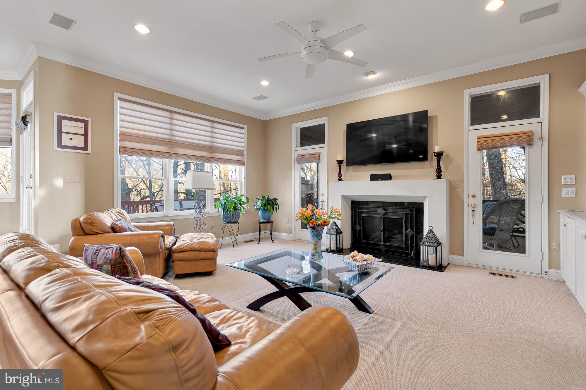 9504 Hemswell Pl