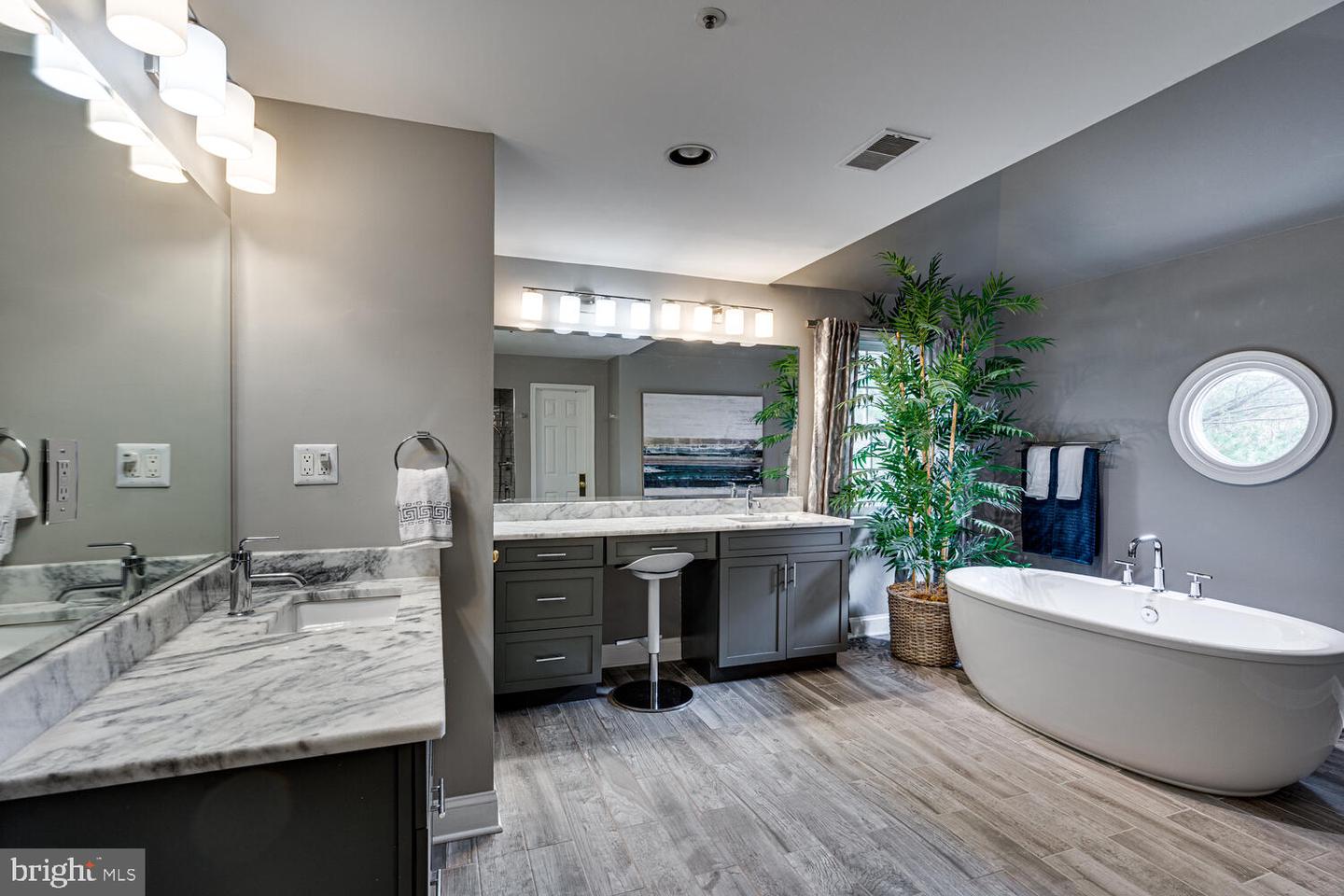 11701 Bishops Content ROAD