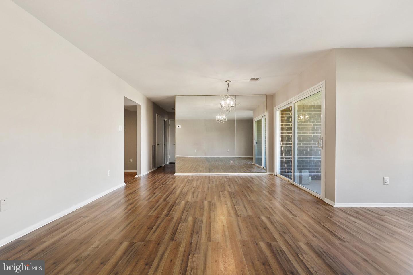 10230 Prince PLACE Unit: 15-208