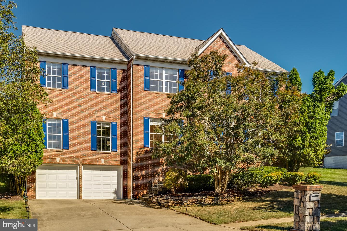 10031 Edgewater TERRACE