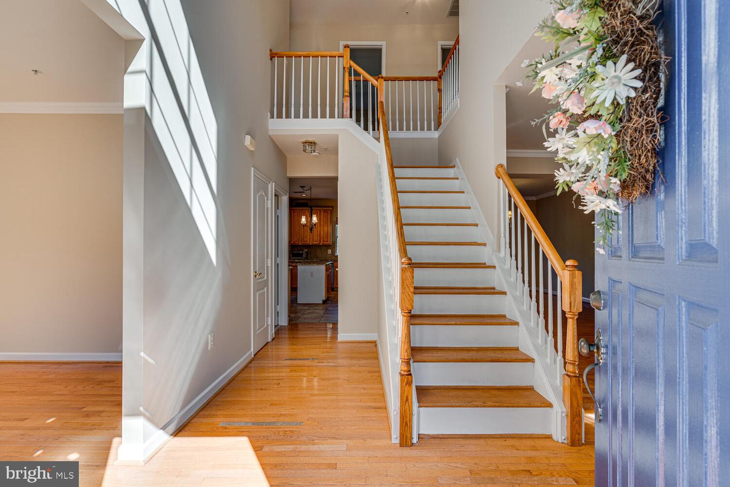 10031 Edgewater TERRACE