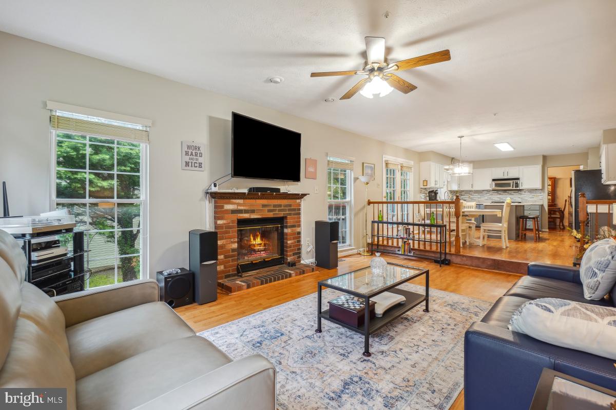 1016 Mandarin Dr