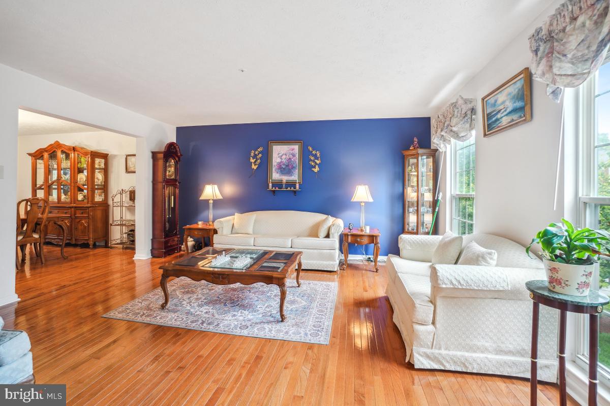 1016 Mandarin Dr