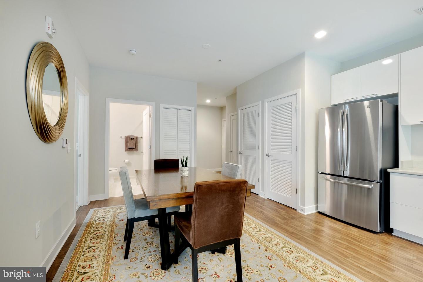 989 S Buchanan STREET Unit: 213