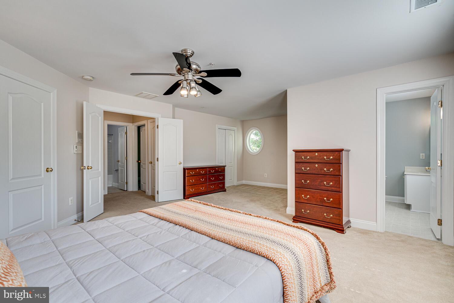 5075 MINDA COURT