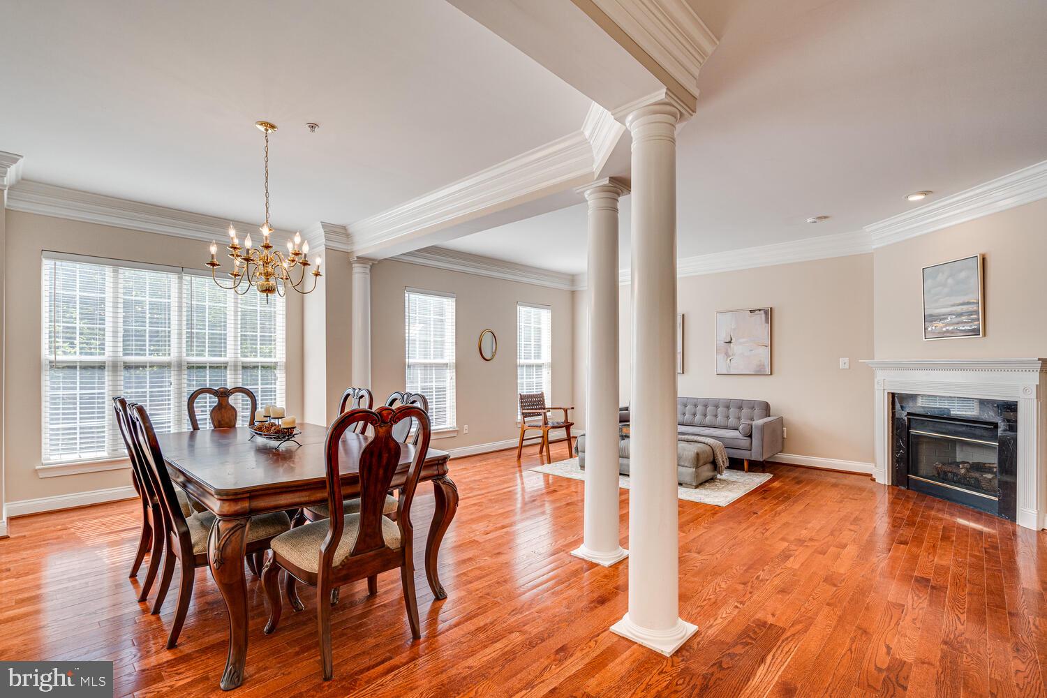 5075 MINDA COURT
