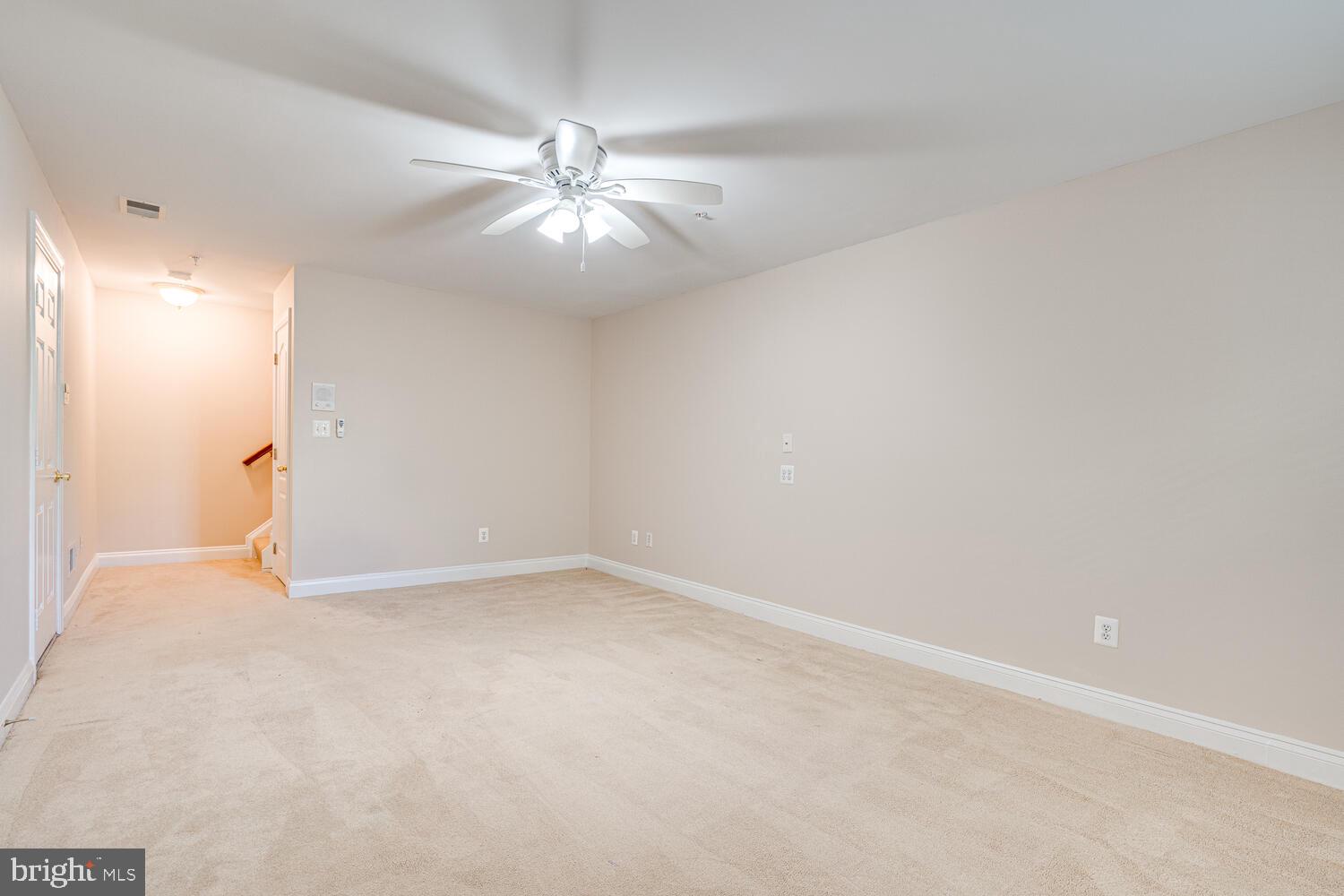 5075 MINDA COURT