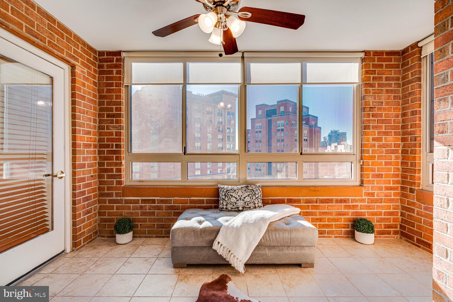 2121 JAMIESON AVENUE 1207