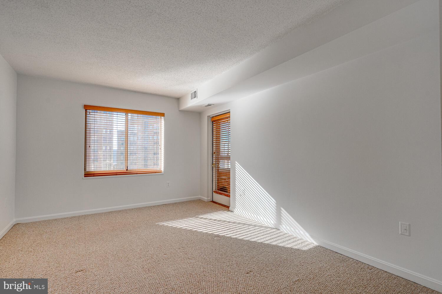 2121 JAMIESON AVENUE 1207