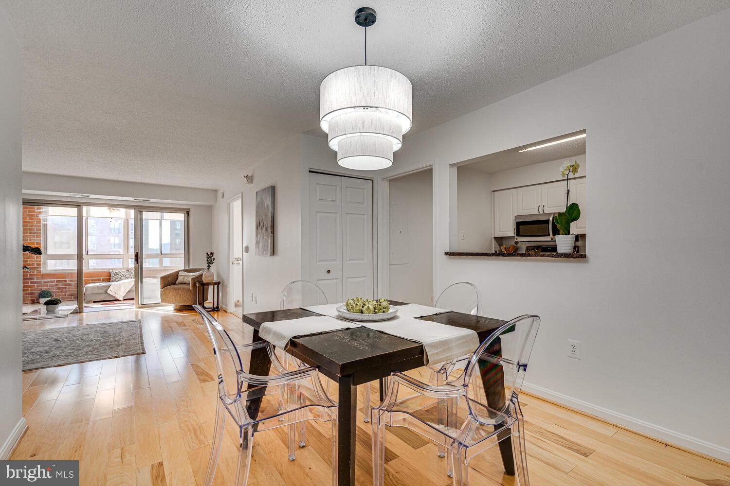 2121 JAMIESON AVENUE 1207