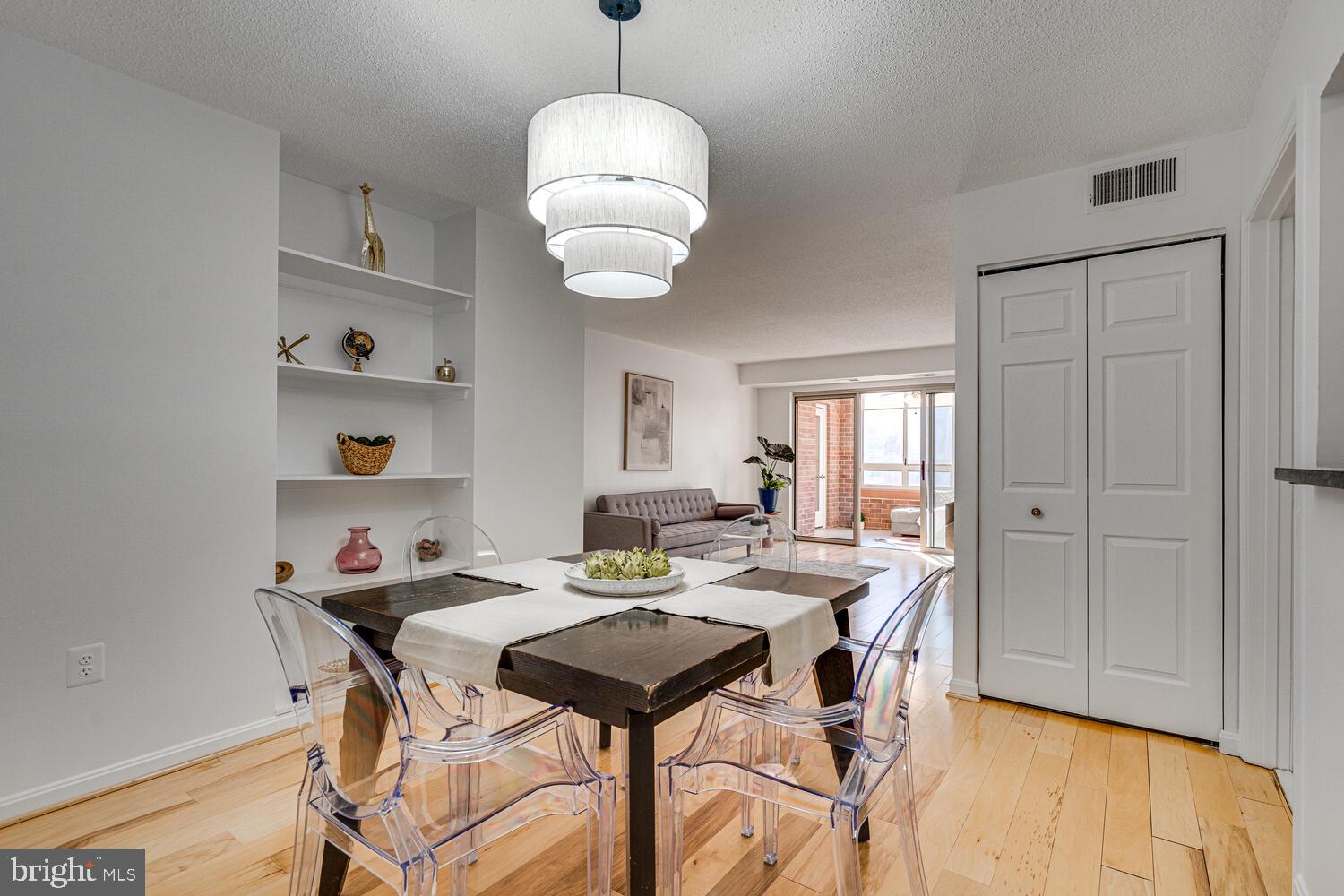 2121 JAMIESON AVENUE 1207