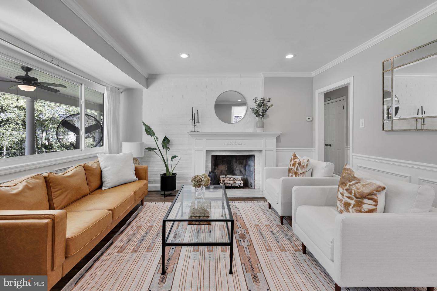 2863 Graham ROAD