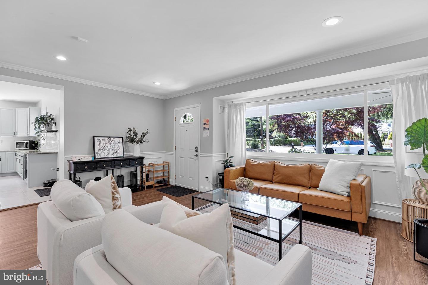2863 Graham ROAD