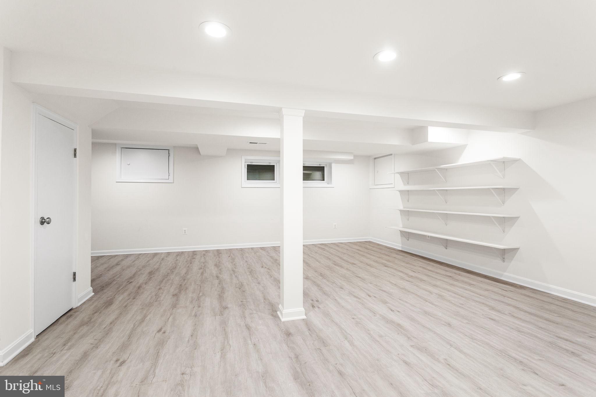 7404 RIPPON ROAD