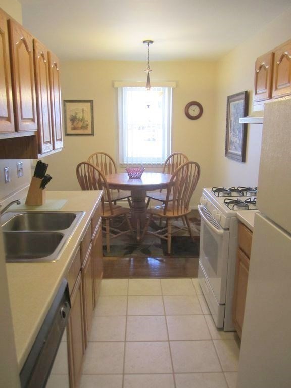 145 Regency Park Dr # 145