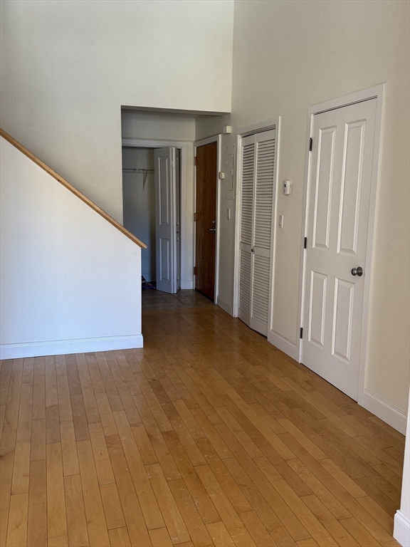 35 New South St # 305