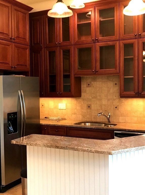 35 New South St # 305